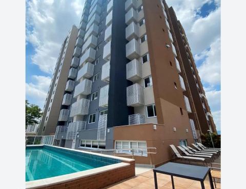 Studio confortável e novo próximo ao Allianz - piscina e coworking