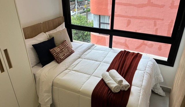 Studio em frente ao Hospital das Clinicas | ZJ56
