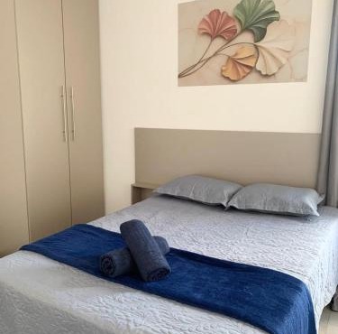 Studio moderno com cozinha completa e Wi-Fi centro