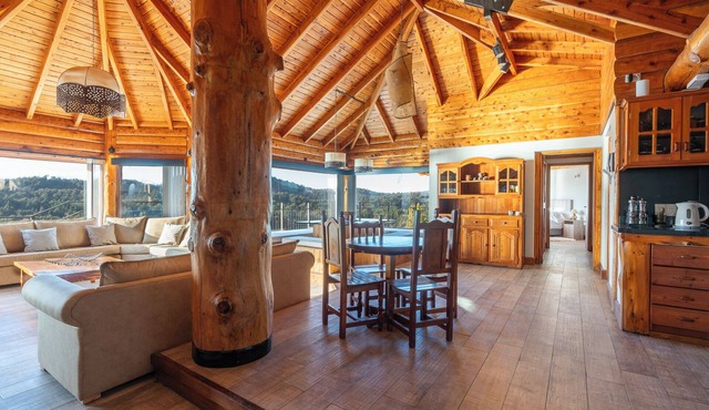 Stunning Lakefront Estate in Circuito Chico