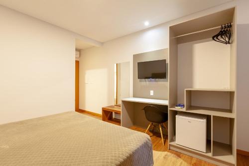 Tri Hotel São João Batista in São João Batista