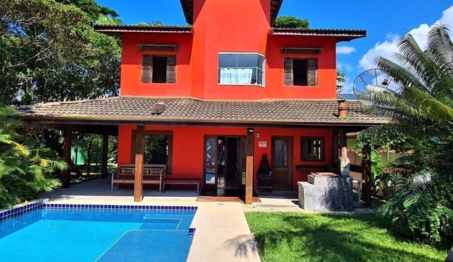 UBATUBA! House in gated community, 24-hour security, private pool.