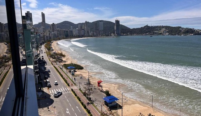 Ultimo Andar, Frente ao Mar Itapema SC in Itapema