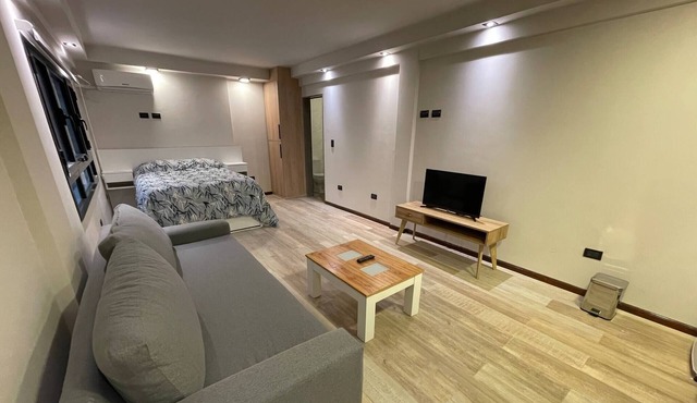 Urban Charm Elegant Studio in the Heart of Villa Urquiza for 4 People