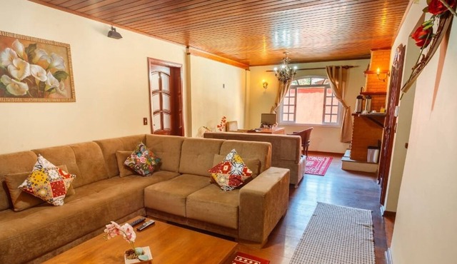 V.H.L Home