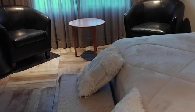 VICTORIA BED and BREAKFAST 1 A 3KM AEROPUERTO EZEIZA
