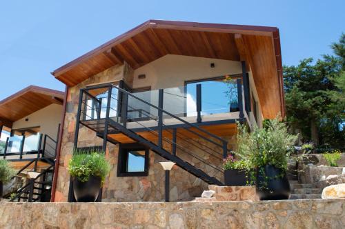 Vimaen Suites