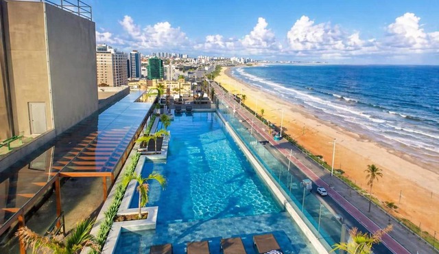 Vista Mar Panorâmica Rooftop Piscina e Jacuzzi