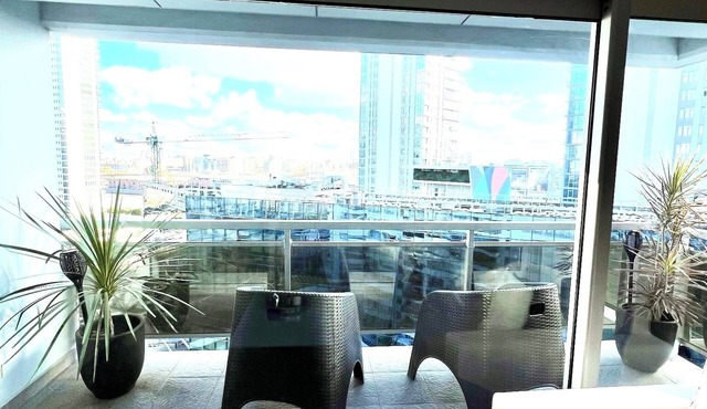 Zencity Puerto Madero: Modern and elegant apartment with first class amenities.