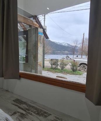 Puerto Lacar Lodge 