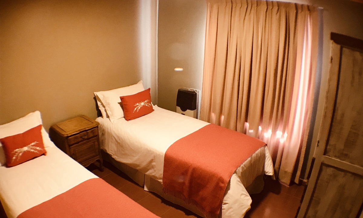 El Calafate Cabin | Cabañas Altue