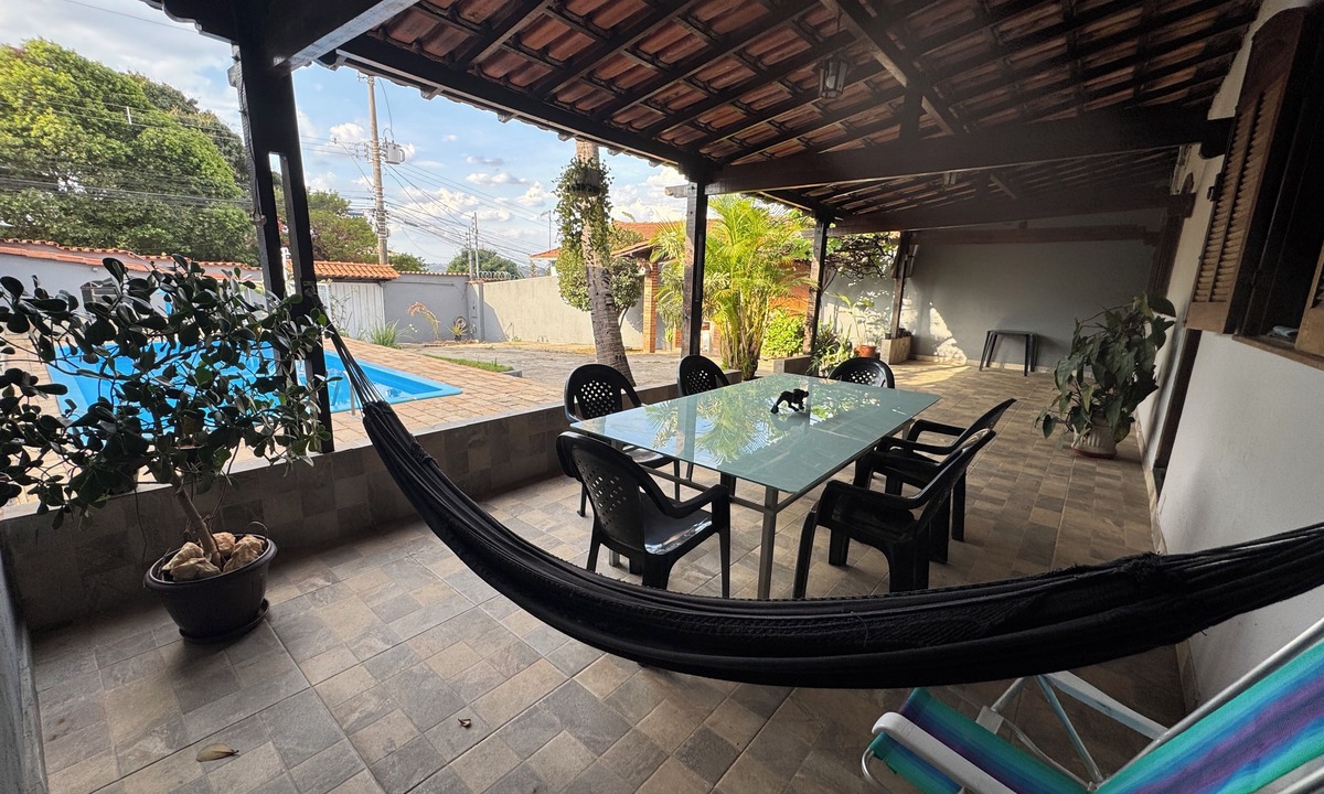 Santa Luzia House | Casa espaçosa com piscina e churrasqueir