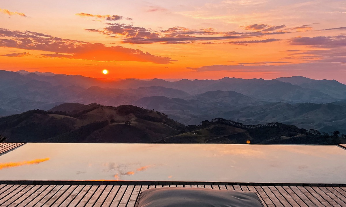 Sao Bento do Sapucai House | Chalet Above the Clouds - 3-bedroom house with AC in São Bento do Sapucaí
