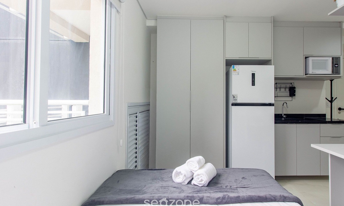 Lapa de Baixo Apartment | Your Complete Stay in a Building With a Pool and gym in the Best Location in Sao Paulo - Cars
