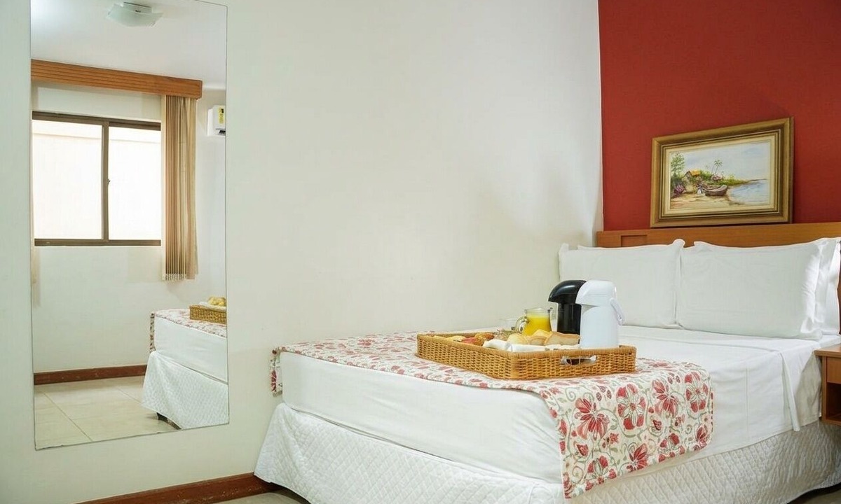 Centro Hotel | Central Curitiba Stay | Pet-Friendly | 0.4 mi to Praça do Migrante