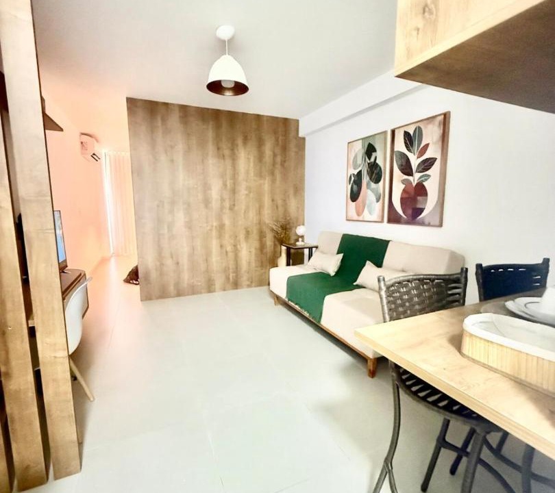 Inga Apartment | Studio completo - Cama king - Varanda - Ótima localização