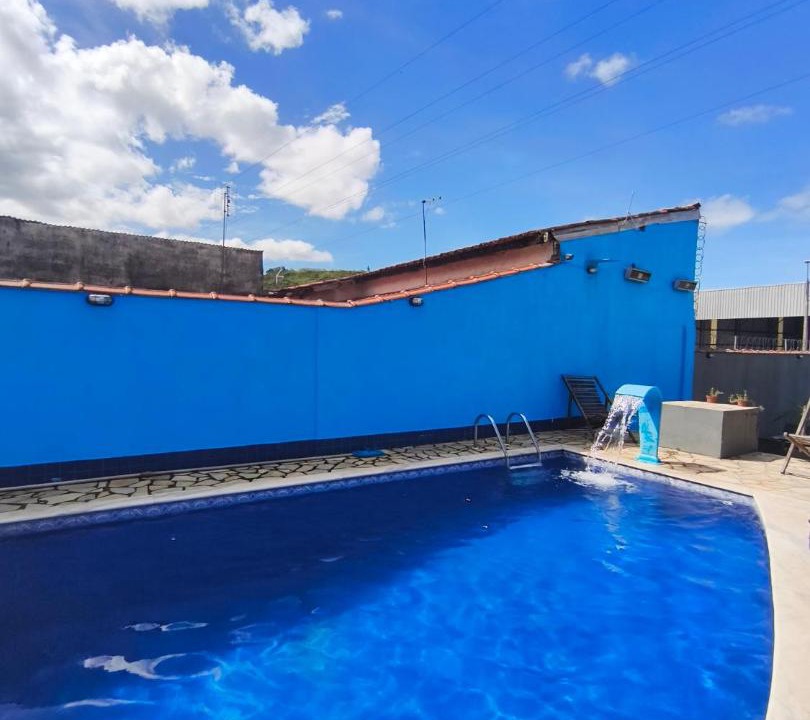 Jardim California House | Pousada Grande Família Caraguá