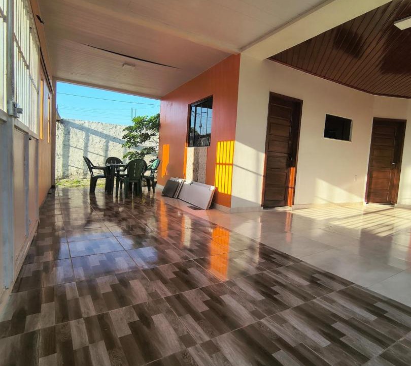 Macapa House | Casa Inteira com Garagem, Bairro Goiabal até 4 hospedes