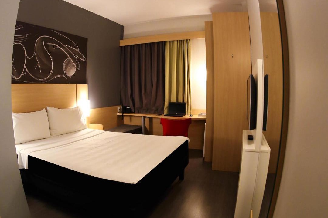 Bairro Epaminondas II Hotel | ibis Jatai Shopping