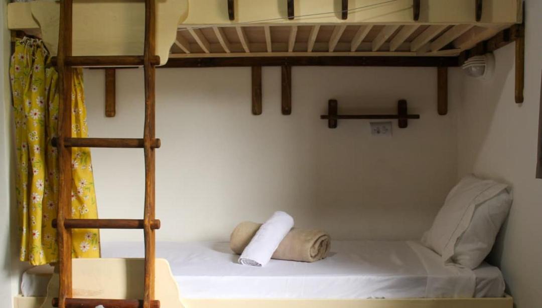 Barra de Guaratiba Hostel | Artetude Hostel Cultural