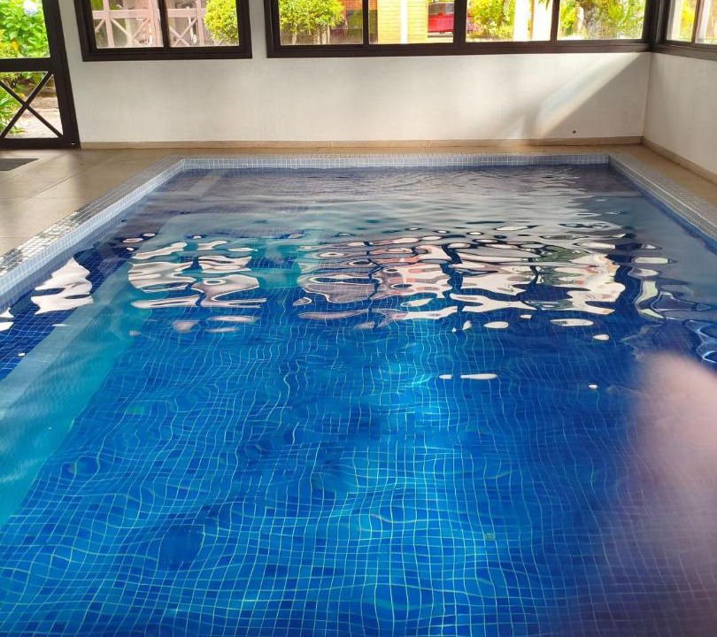 Planalto Apartment | Duplex com ar Q/F, Piscina Aquec. Faça tudo a pé!