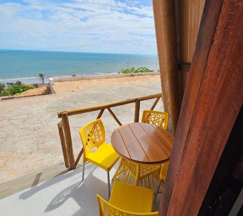 Icapui Ski Chalet | Cabana Redonda Beach