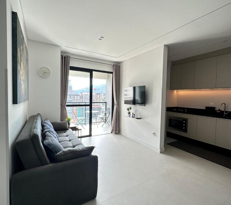 Morretes Apartment | Edificio AUSTIN 179, 1 quarto 1 suite, garagem, wifi, Ar, churrasqueira, 600m da praia, 17 andar