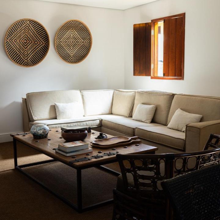 Vila dos Remedios House | Casa Amarela
