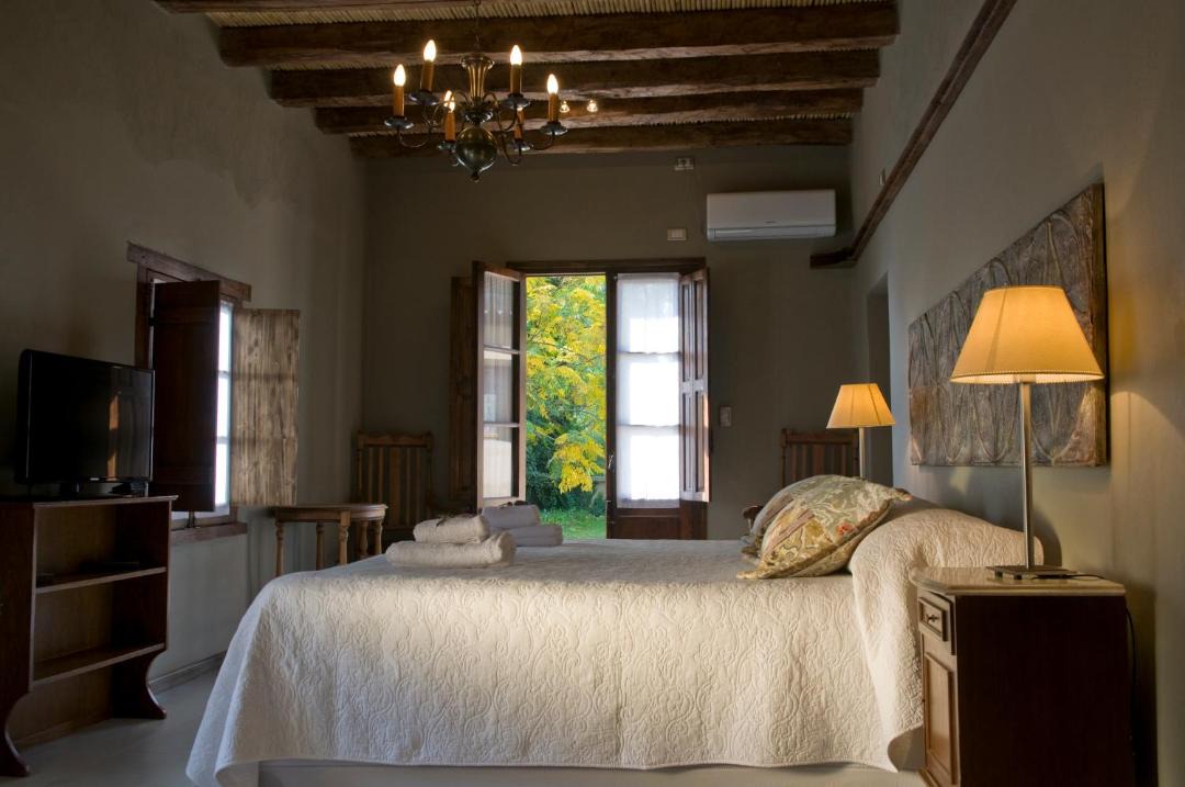 Maipu Hotel | Verde Oliva Casa de Huéspedes