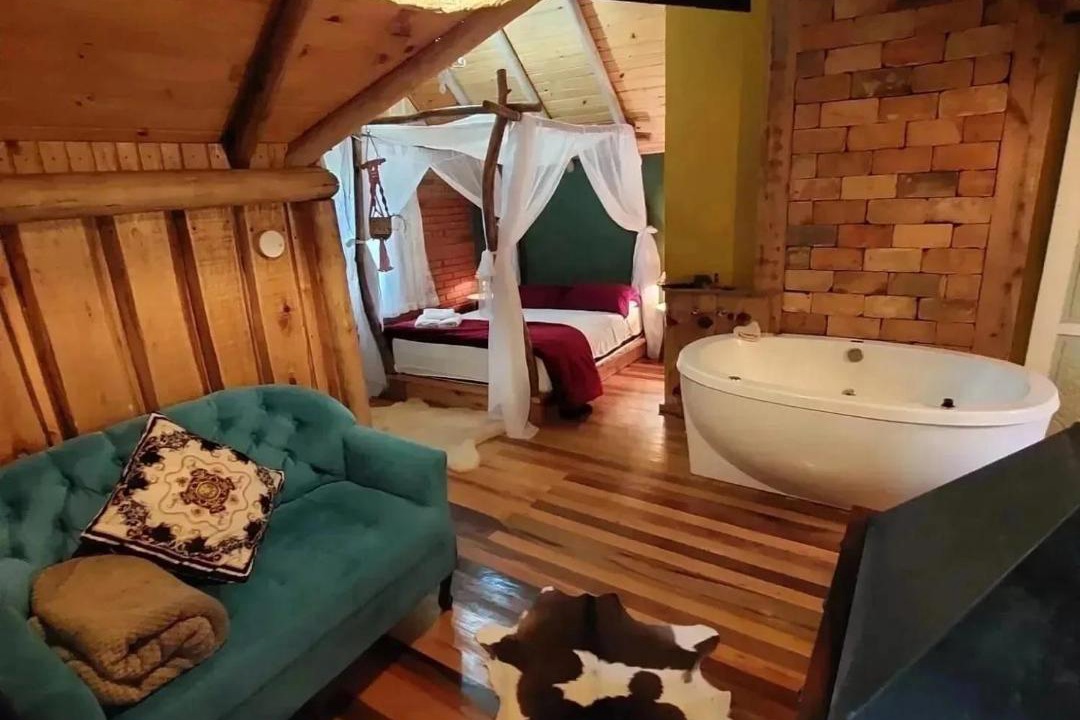 Imbuia Cabin | Refúgio Morada do Rei
