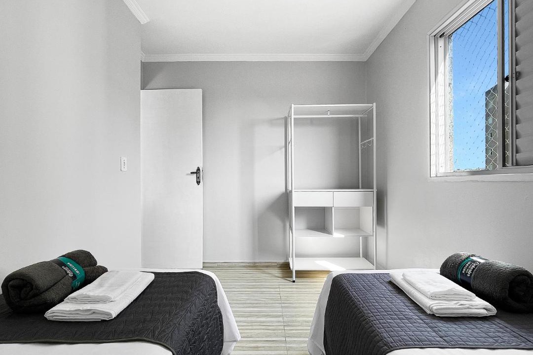 Carapicuiba Apartment | Plaza Shopping Barbecue Court 3 bedrooms