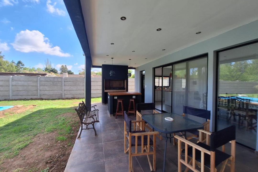 Belen de Escobar House | Muana Escobar