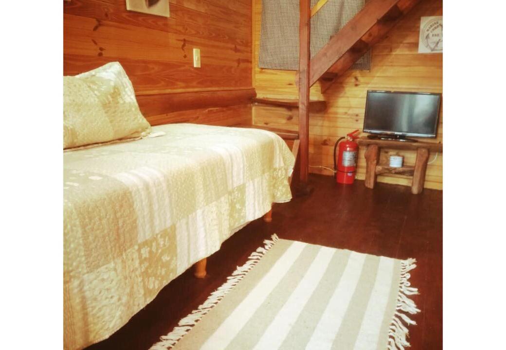 Puerto Piramides Cabin | El Canto de la Ballena Bungalow 2 niveles