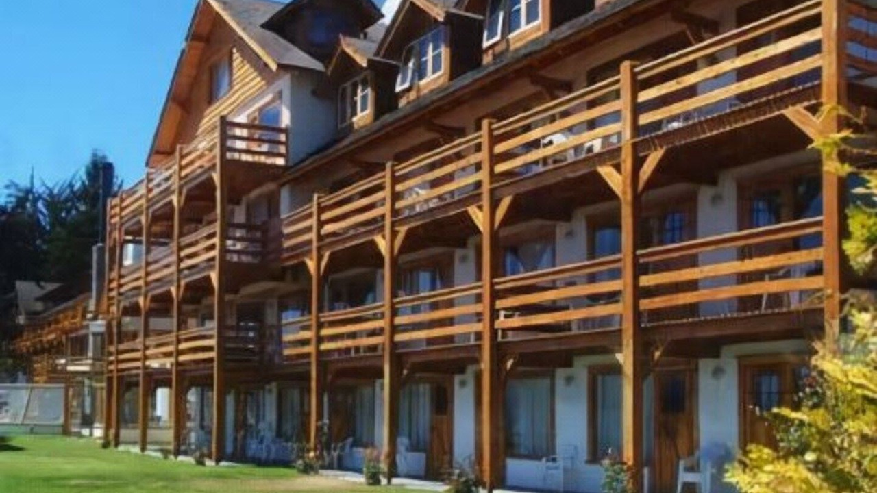 Photo of Buildings in Playa Bonita