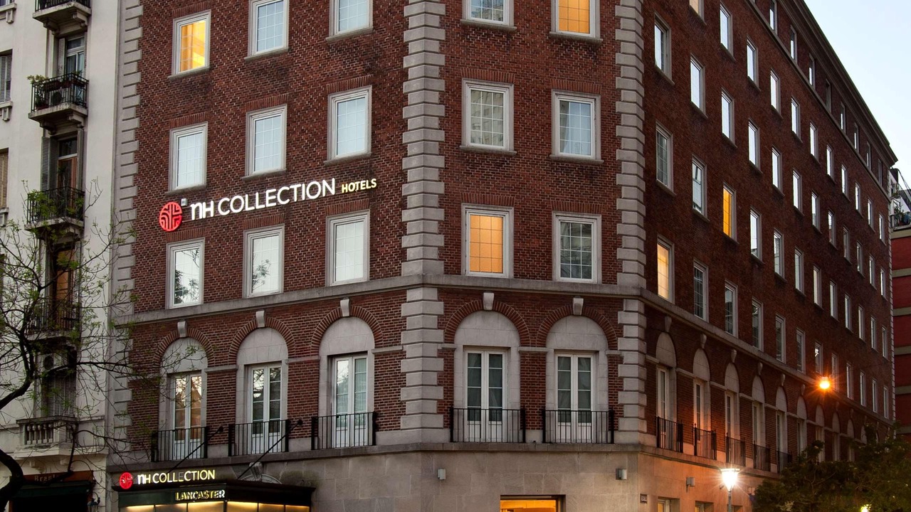 Photo of Buildings in Microcentro