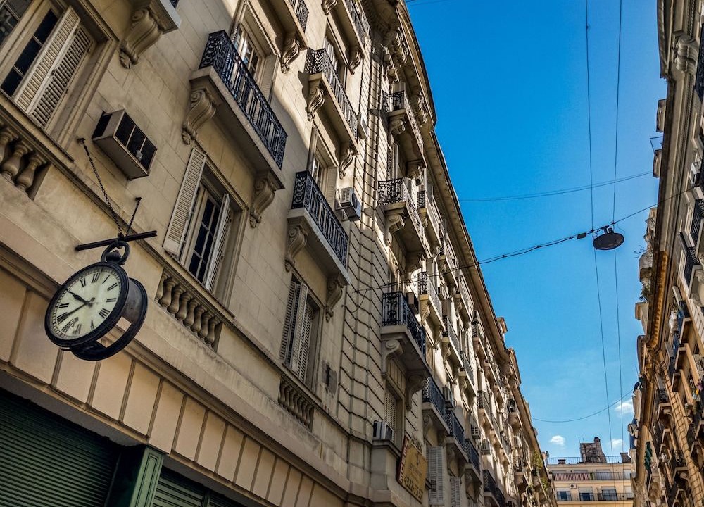 Photo of Buildings in Congreso
