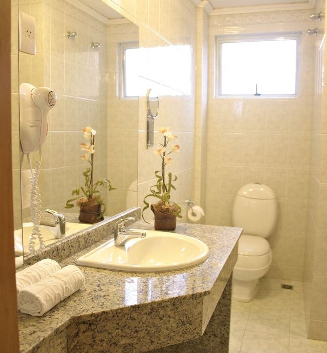 Photo of Bathroom in Oficinas