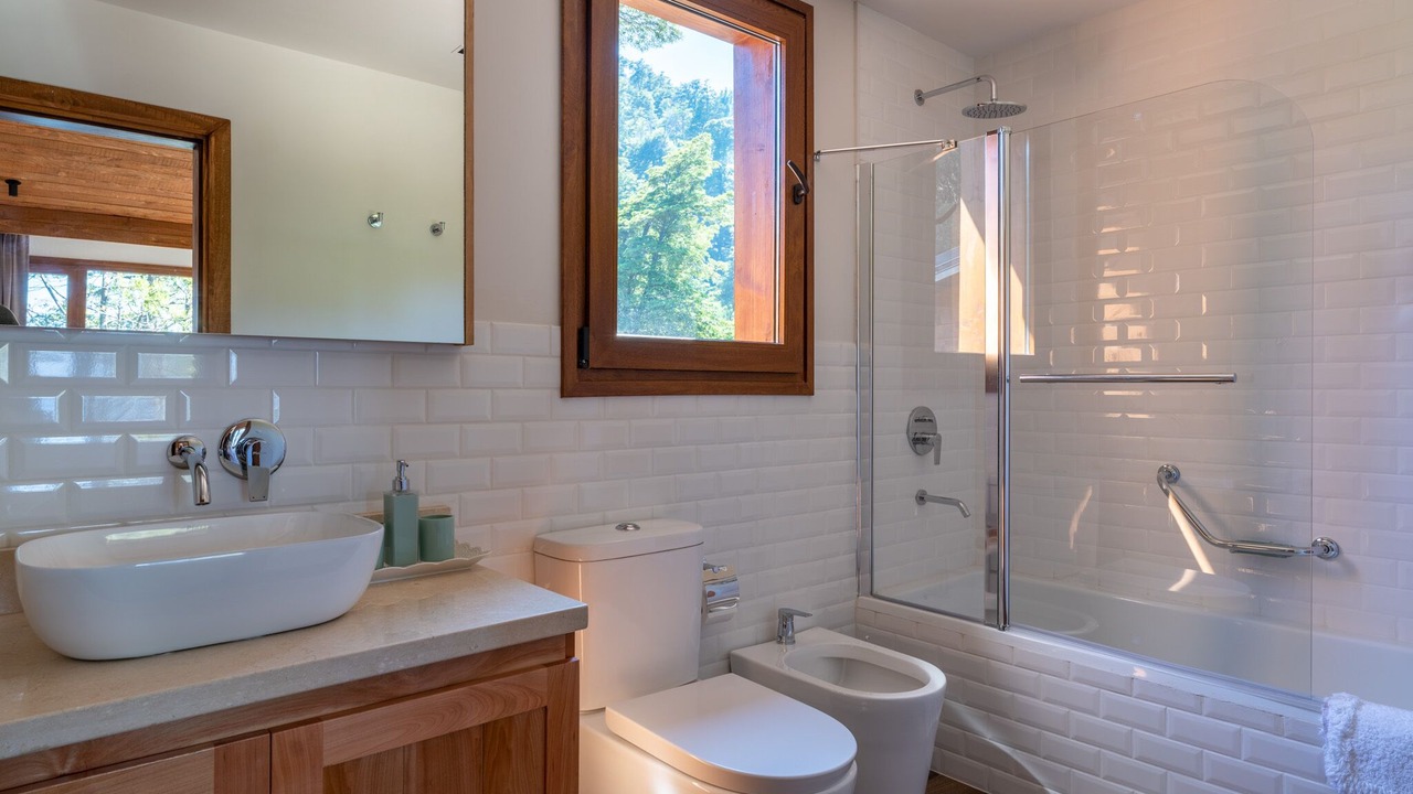 Photo of Bathroom in Villa Arelauquen