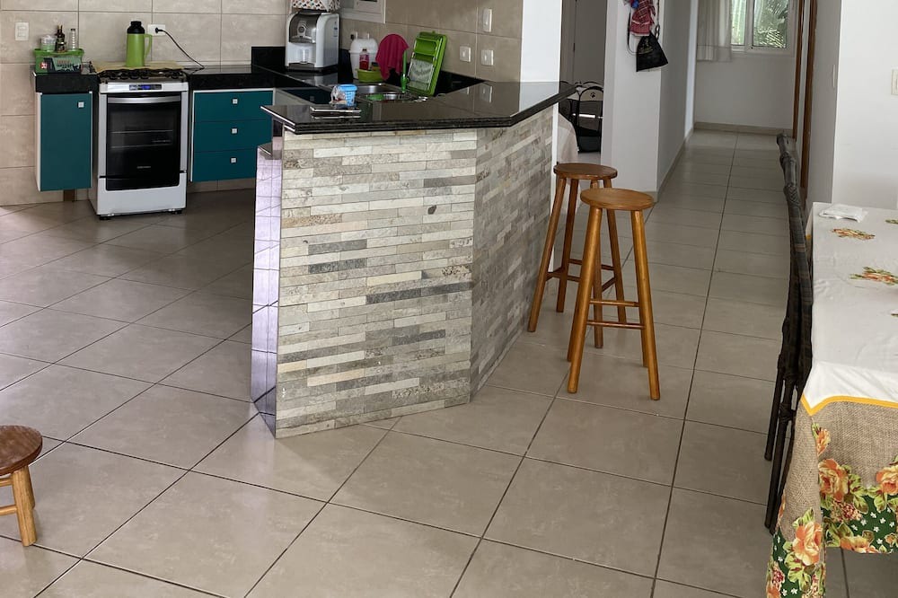 Photo of Kitchen in Gravata