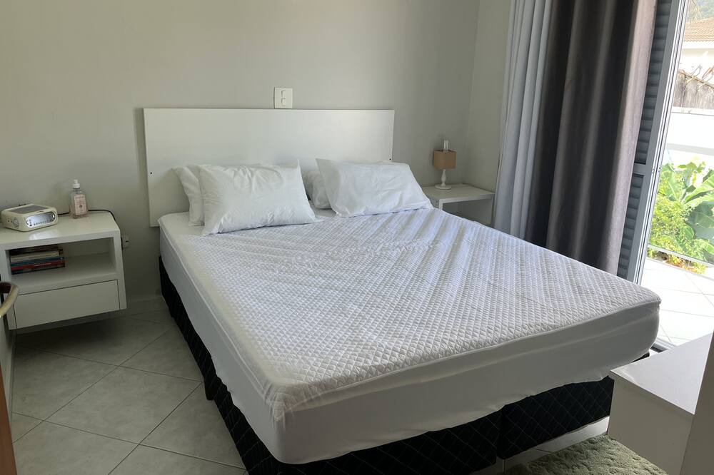 Photo of Bedroom in Horto