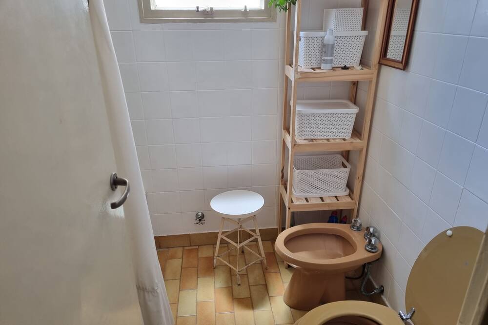 Photo of Bathroom in Villa del Parque
