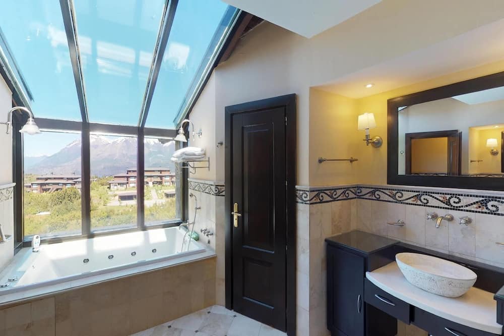 Photo of Bathroom in Villa Arelauquen