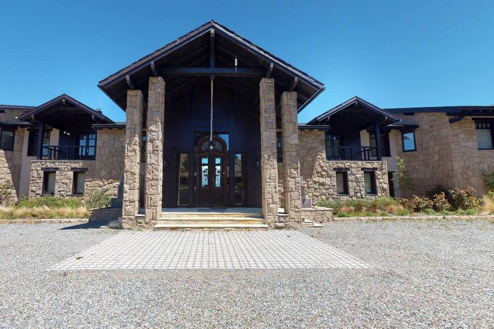 Photo of Outdoor in Villa Arelauquen