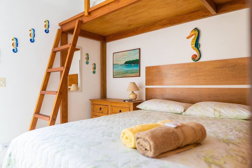 Photo of Bedroom in Ilhabela