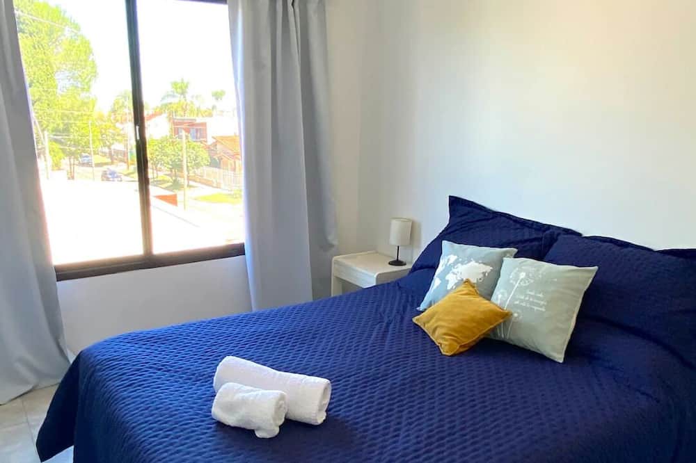 Photo of Bedroom in Moron