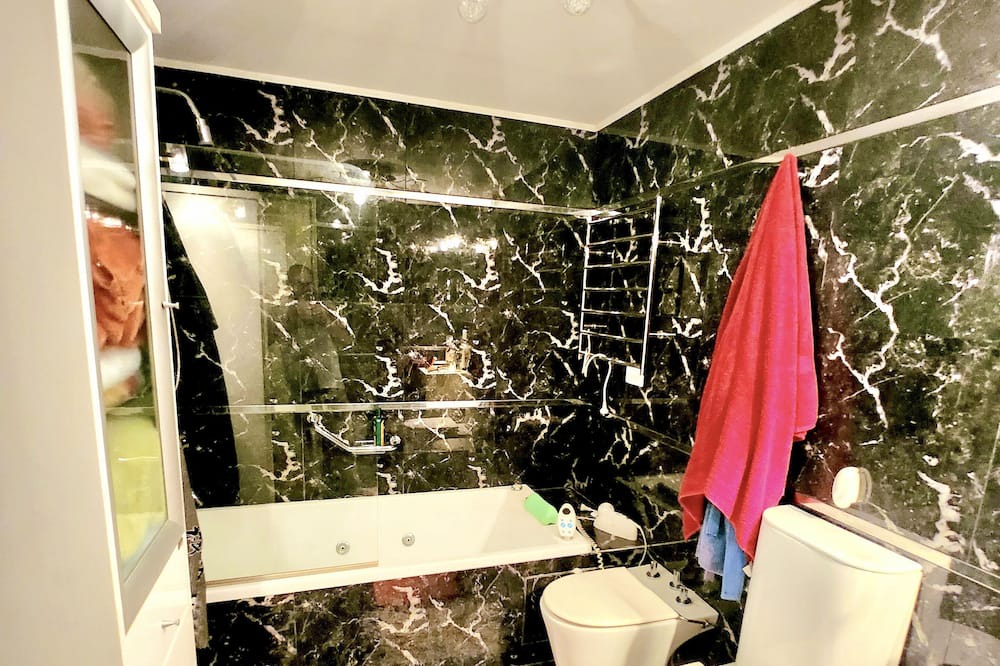 Photo of Bathroom in La Plata