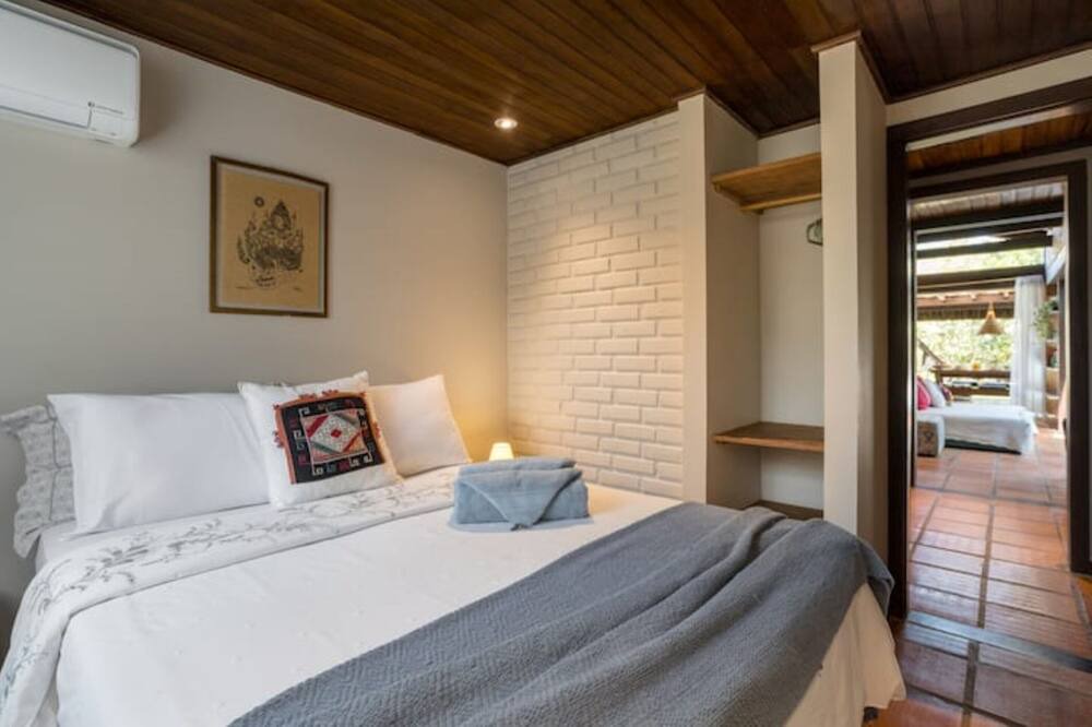 Photo of Bedroom in Barra de Ibiraquera