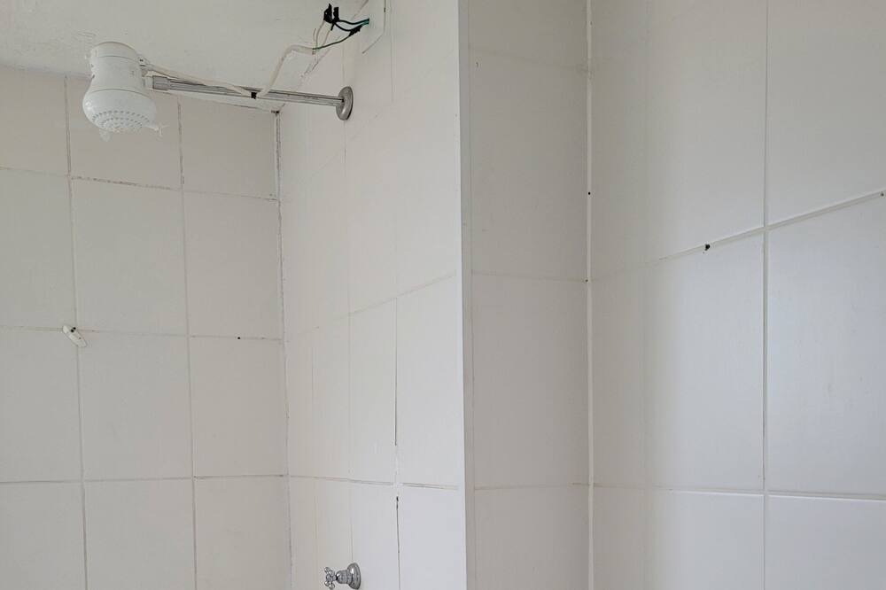 Photo of Bathroom in Atibaia