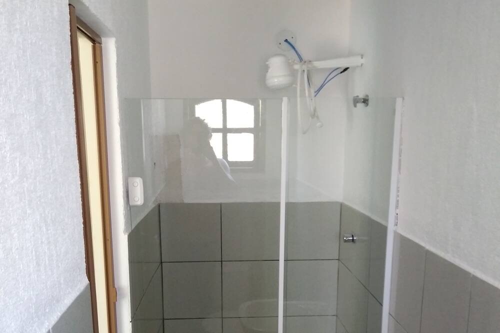 Photo of Bathroom in Pero