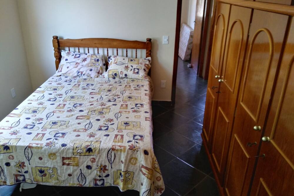 Photo of Bedroom in Pero